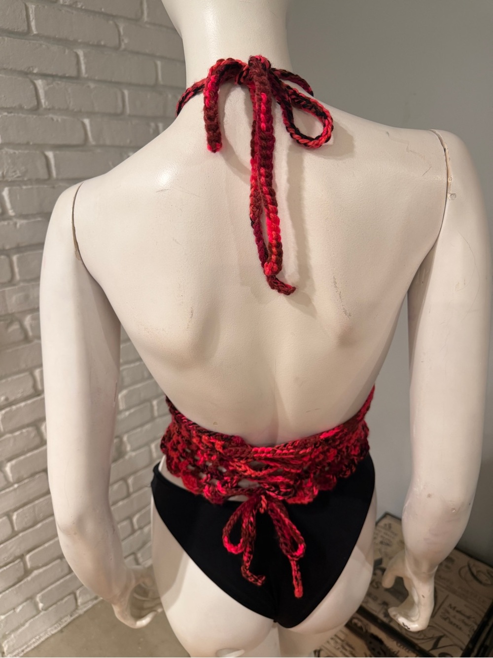 Hand Crocheted Red Multi-Tone Halter Crop Top Boho Festival Y2K Size M/L - Picture 9 of 9